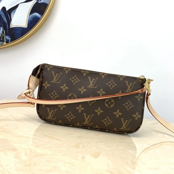 Louis Vuitton ACCESSOIRES POCHETTE 0801